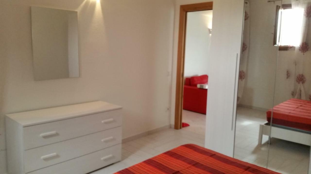 Vila Casa Carla Budoni Exteriér fotografie