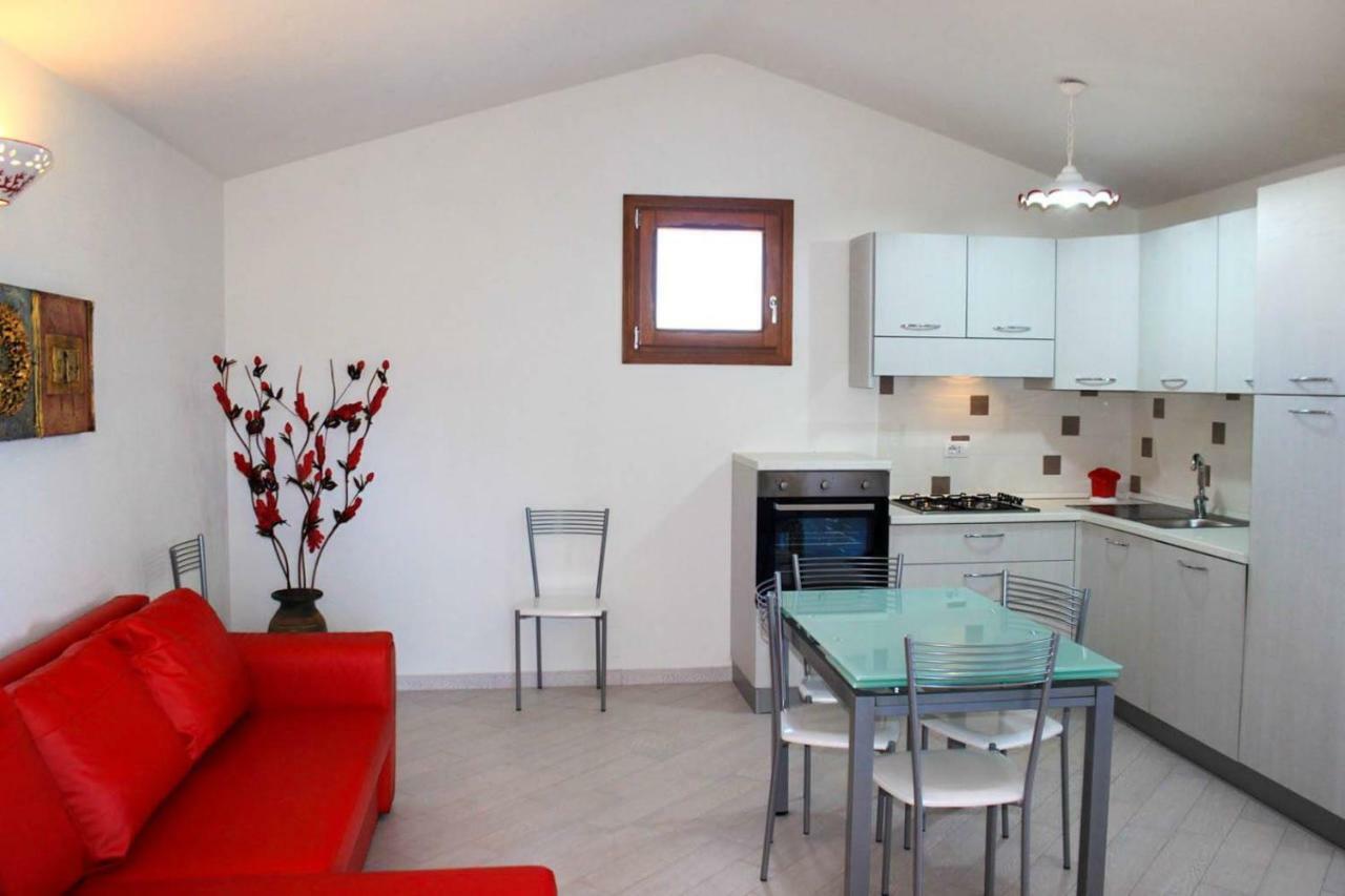 Vila Casa Carla Budoni Exteriér fotografie