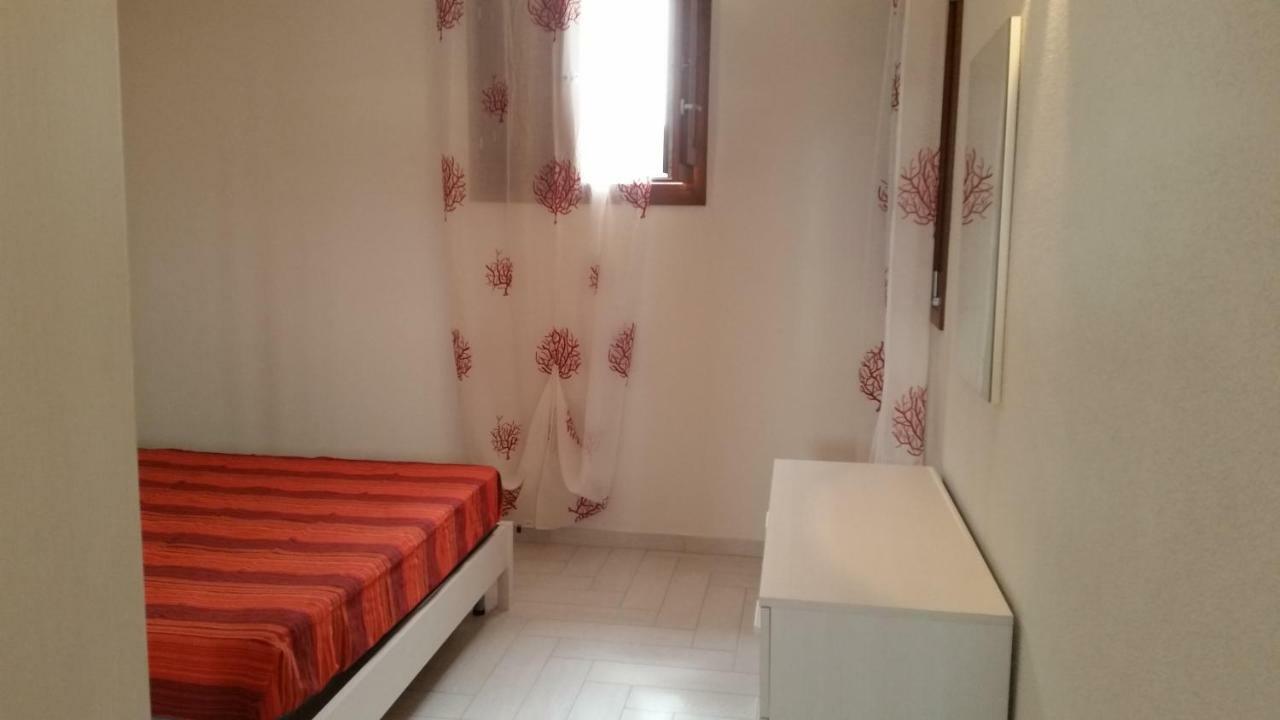 Vila Casa Carla Budoni Exteriér fotografie